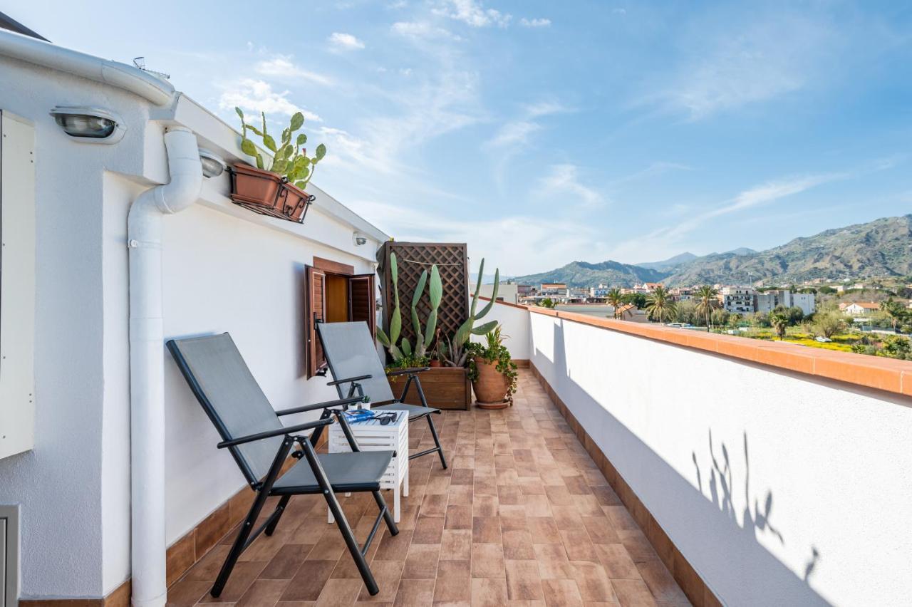 Naxos Charming Penthouse With Swimming Pool X6 Apartman Giardini-Naxos Kültér fotó